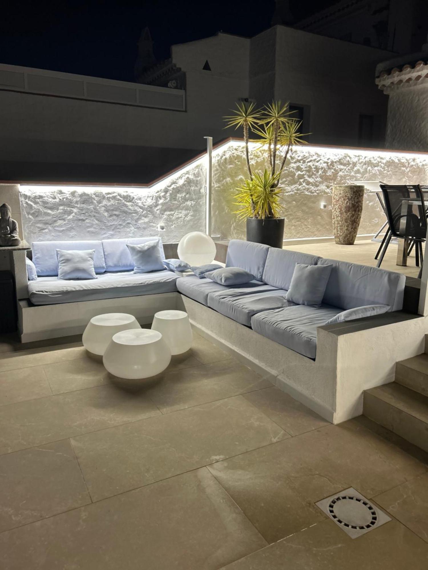 Appartement Duplex Rosas Avec Terrasse Magnifique Jacuzzi Vue Mer Екстер'єр фото