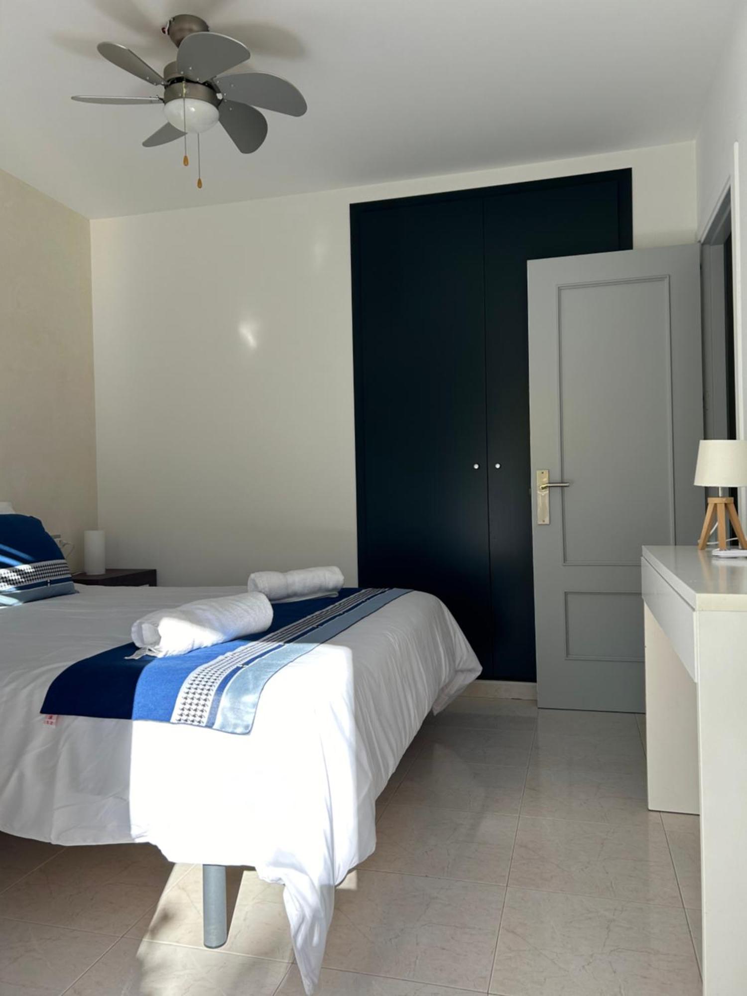 Appartement Duplex Rosas Avec Terrasse Magnifique Jacuzzi Vue Mer Екстер'єр фото