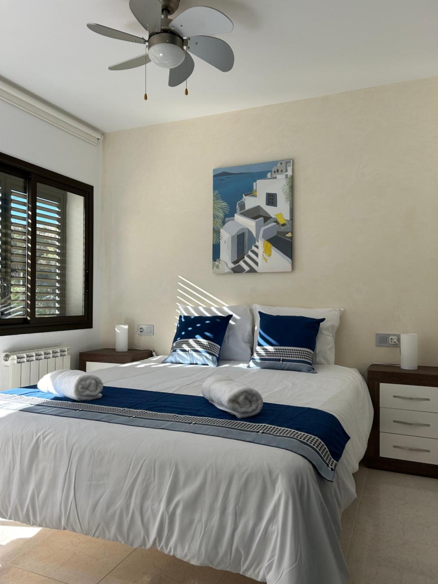 Appartement Duplex Rosas Avec Terrasse Magnifique Jacuzzi Vue Mer Екстер'єр фото